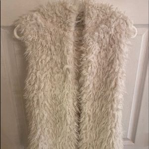 Women’s Super Soft Fuzzy Vest w/ Hood💝